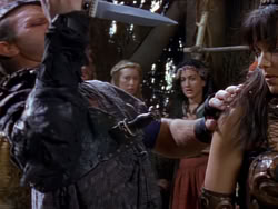 extant_XenaWarriorPrincess_1x01-SinsOfThePast_03462