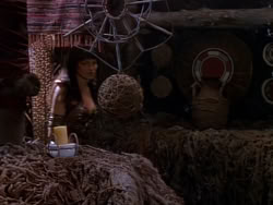 extant_XenaWarriorPrincess_1x01-SinsOfThePast_03500