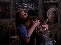 extant_XenaWarriorPrincess_1x01-SinsOfThePast_03528