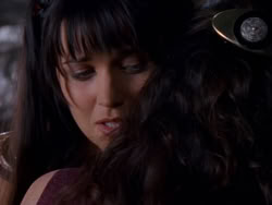 extant_XenaWarriorPrincess_1x01-SinsOfThePast_03534