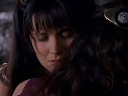 extant_XenaWarriorPrincess_1x01-SinsOfThePast_03540