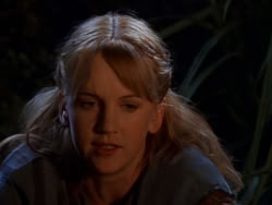 extant_XenaWarriorPrincess_1x01-SinsOfThePast_03594