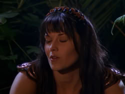 extant_XenaWarriorPrincess_1x01-SinsOfThePast_03597
