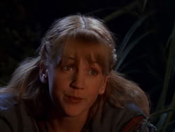 extant_XenaWarriorPrincess_1x01-SinsOfThePast_03603