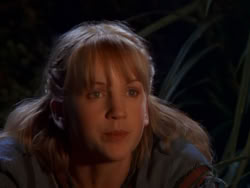 extant_XenaWarriorPrincess_1x01-SinsOfThePast_03605