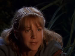 extant_XenaWarriorPrincess_1x01-SinsOfThePast_03611
