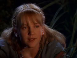 extant_XenaWarriorPrincess_1x01-SinsOfThePast_03614