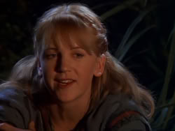 extant_XenaWarriorPrincess_1x01-SinsOfThePast_03616