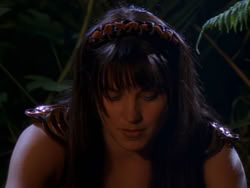 extant_XenaWarriorPrincess_1x01-SinsOfThePast_03622