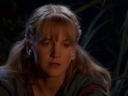 extant_XenaWarriorPrincess_1x01-SinsOfThePast_03624