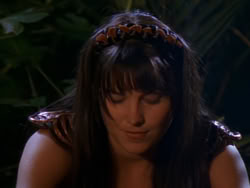 extant_XenaWarriorPrincess_1x01-SinsOfThePast_03627