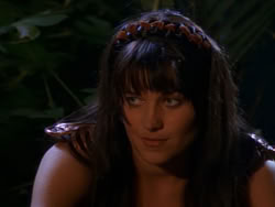 extant_XenaWarriorPrincess_1x01-SinsOfThePast_03628