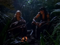 extant_XenaWarriorPrincess_1x01-SinsOfThePast_03638