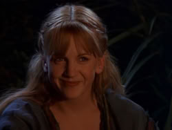 extant_XenaWarriorPrincess_1x01-SinsOfThePast_03640