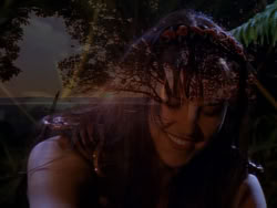 extant_XenaWarriorPrincess_1x01-SinsOfThePast_03645