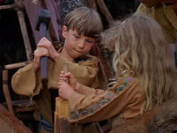 extant_XenaWarriorPrincess_1x02-ChariotsOfWar_00161