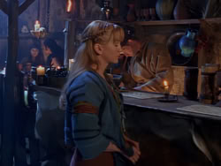 extant_XenaWarriorPrincess_1x02-ChariotsOfWar_01154