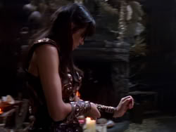 extant_XenaWarriorPrincess_1x02-ChariotsOfWar_02017