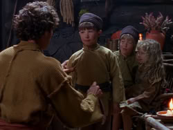 extant_XenaWarriorPrincess_1x02-ChariotsOfWar_02286