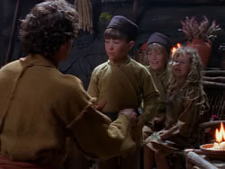 extant_XenaWarriorPrincess_1x02-ChariotsOfWar_02289