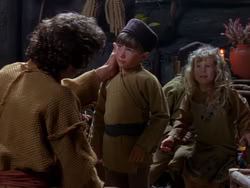 extant_XenaWarriorPrincess_1x02-ChariotsOfWar_02303