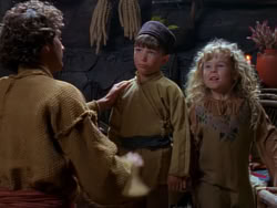 extant_XenaWarriorPrincess_1x02-ChariotsOfWar_02304
