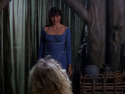 extant_XenaWarriorPrincess_1x02-ChariotsOfWar_02308