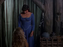 extant_XenaWarriorPrincess_1x02-ChariotsOfWar_02309