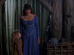 extant_XenaWarriorPrincess_1x02-ChariotsOfWar_02312