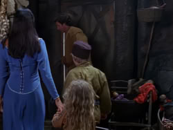 extant_XenaWarriorPrincess_1x02-ChariotsOfWar_02338