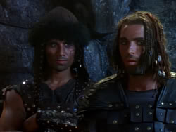 extant_XenaWarriorPrincess_1x02-ChariotsOfWar_02367
