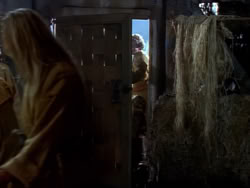 extant_XenaWarriorPrincess_1x02-ChariotsOfWar_02388