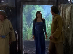 extant_XenaWarriorPrincess_1x02-ChariotsOfWar_02396