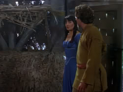 extant_XenaWarriorPrincess_1x02-ChariotsOfWar_02402