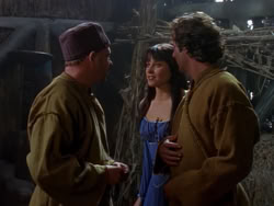 extant_XenaWarriorPrincess_1x02-ChariotsOfWar_02419