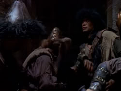 extant_XenaWarriorPrincess_1x02-ChariotsOfWar_02489