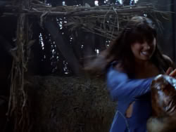extant_XenaWarriorPrincess_1x02-ChariotsOfWar_02559
