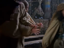 extant_XenaWarriorPrincess_1x02-ChariotsOfWar_02572