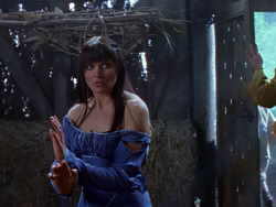 extant_XenaWarriorPrincess_1x02-ChariotsOfWar_02584