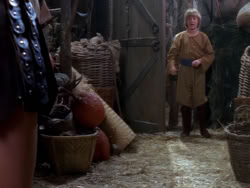 extant_XenaWarriorPrincess_1x02-ChariotsOfWar_02747