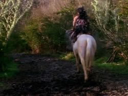 extant_XenaWarriorPrincess_1x02-ChariotsOfWar_02800