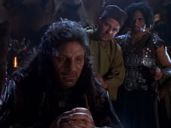 extant_XenaWarriorPrincess_1x02-ChariotsOfWar_02851
