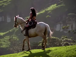extant_XenaWarriorPrincess_1x02-ChariotsOfWar_02990