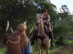 extant_XenaWarriorPrincess_1x02-ChariotsOfWar_03008