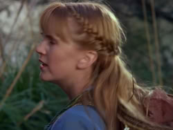 extant_XenaWarriorPrincess_1x02-ChariotsOfWar_03023