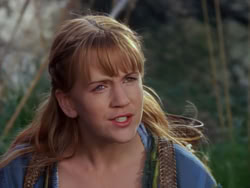extant_XenaWarriorPrincess_1x02-ChariotsOfWar_03025