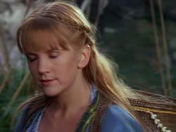 extant_XenaWarriorPrincess_1x02-ChariotsOfWar_03045