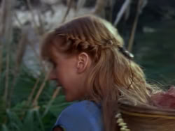 extant_XenaWarriorPrincess_1x02-ChariotsOfWar_03046