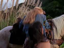 extant_XenaWarriorPrincess_1x02-ChariotsOfWar_03151