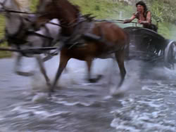 extant_XenaWarriorPrincess_1x02-ChariotsOfWar_03289